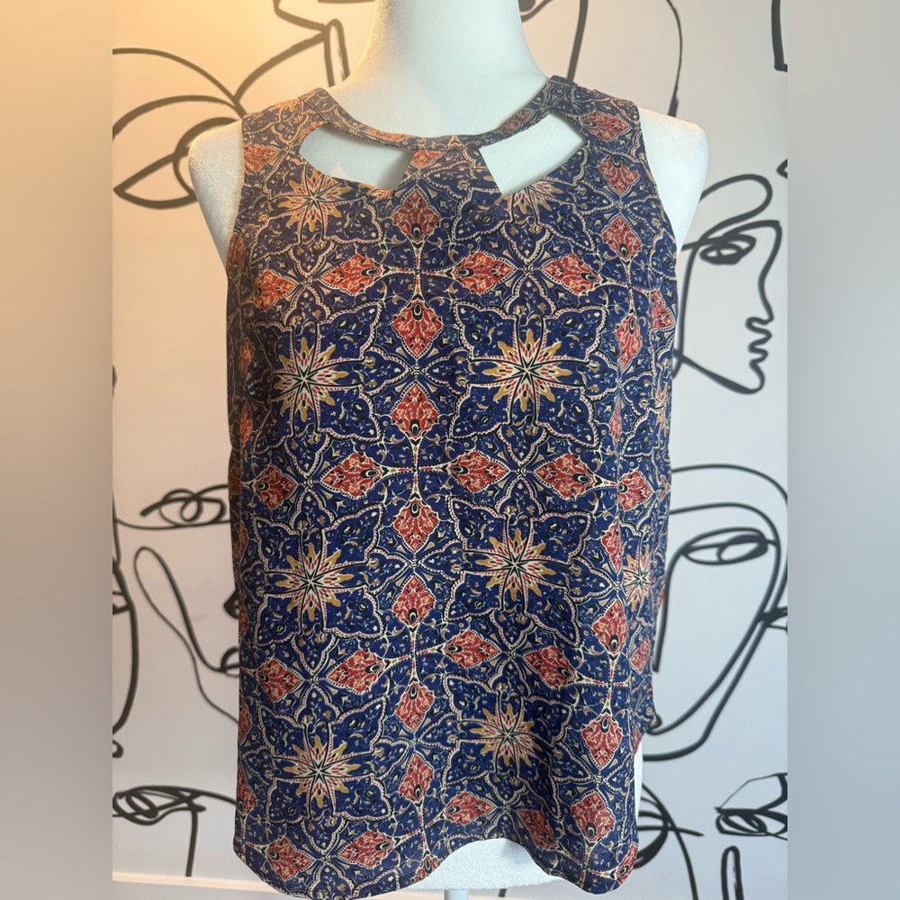 Lush Multicolor Patterned Fabric